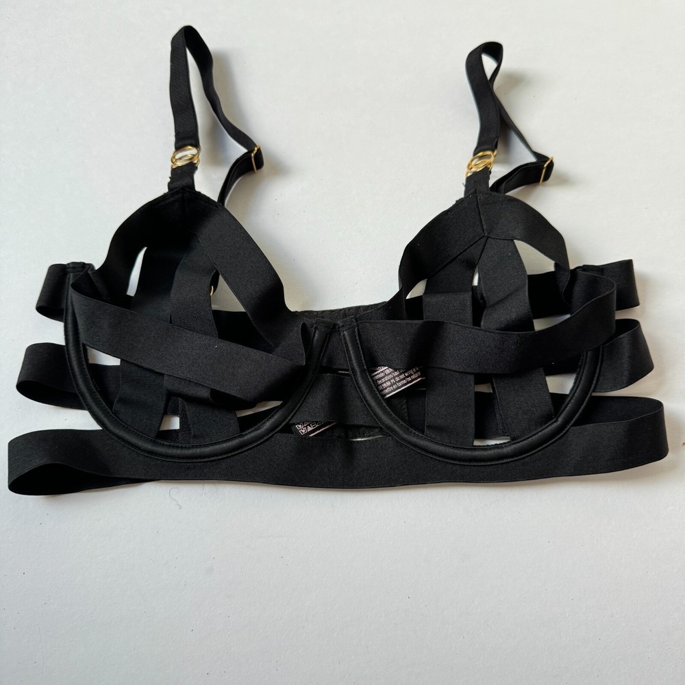 Victorias Secret Bra Womens 34C Unlined Balconet Sexy Club Underwire Adjustable